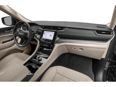 2022 Jeep Grand Cherokee Laredo 4x4