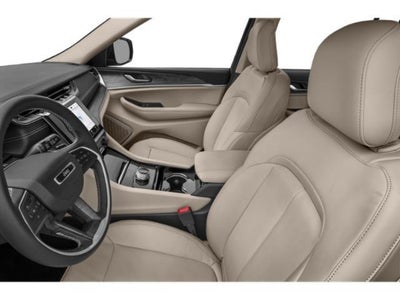 2022 Jeep Grand Cherokee Laredo 4x4
