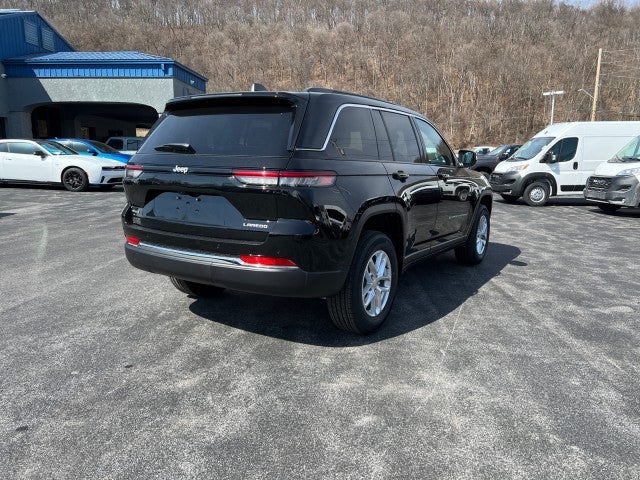 2025 Jeep Grand Cherokee GRAND CHEROKEE LAREDO X 4X4