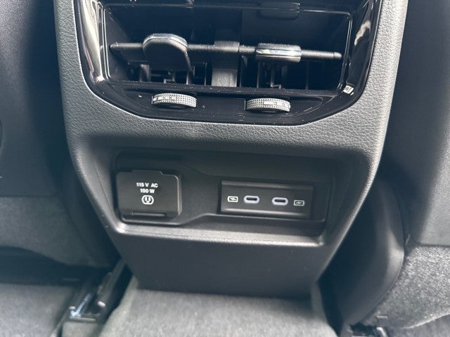 2027 Jeep Grand Cherokee GRAND CHEROKEE LIMITED 4X4