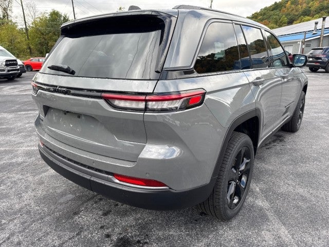 2027 Jeep Grand Cherokee GRAND CHEROKEE LIMITED 4X4