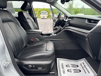 2023 Jeep Grand Cherokee L Limited 4x4