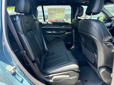 2026 Jeep Grand Cherokee GRAND CHEROKEE L LIMITED 4X4