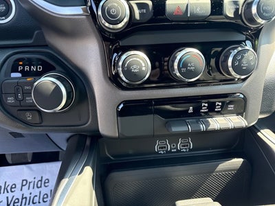 2026 RAM Ram 1500 RAM 1500 EXPRESS CREW CAB 4X4 5'7' BOX