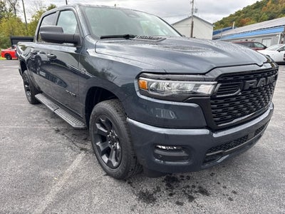 2027 RAM Ram 1500 RAM 1500 EXPRESS CREW CAB 4X4 5'7' BOX