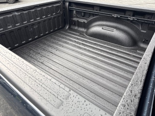 2027 RAM Ram 1500 RAM 1500 EXPRESS CREW CAB 4X4 5'7' BOX