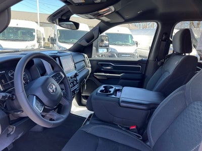 2025 RAM 1500 Big Horn Crew Cab 4x4 6'4' Box