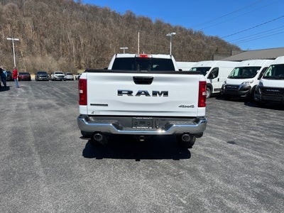 2025 RAM 1500 Big Horn Crew Cab 4x4 6'4' Box