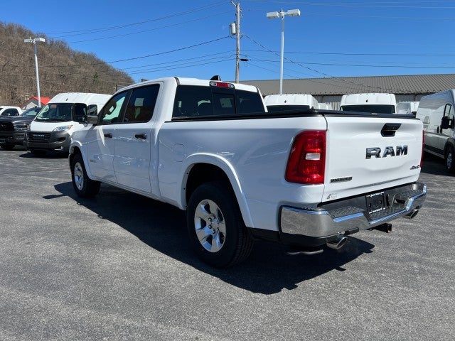2025 RAM 1500 Big Horn Crew Cab 4x4 6'4' Box