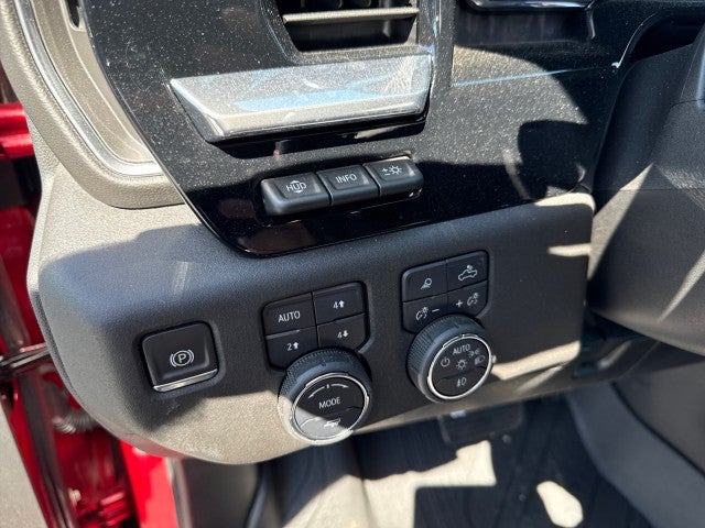 2024 Chevrolet Silverado 2500HD 4WD Crew Cab Standard Bed LTZ