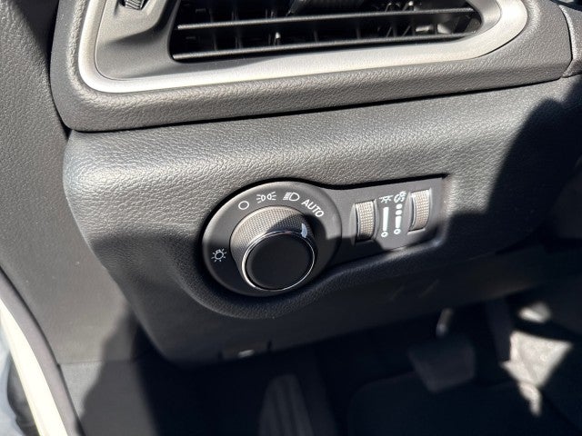 2027 Chrysler Pacifica PACIFICA LX