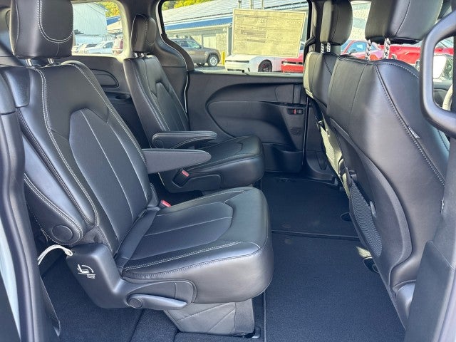 2027 Chrysler Pacifica PACIFICA LX