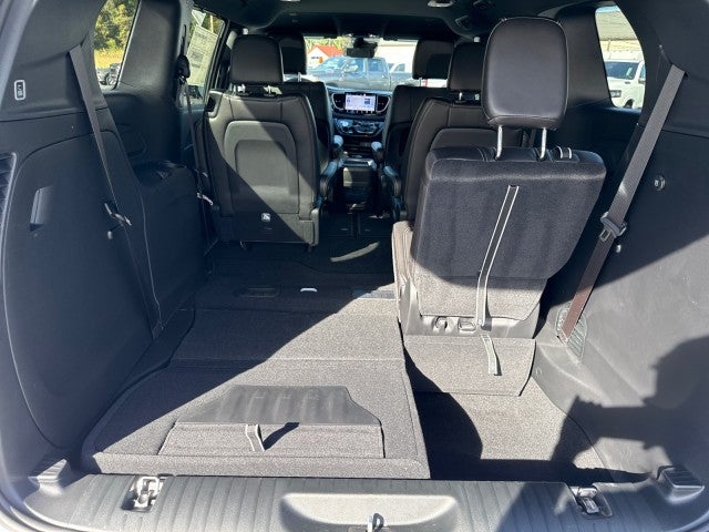 2027 Chrysler Pacifica PACIFICA LX