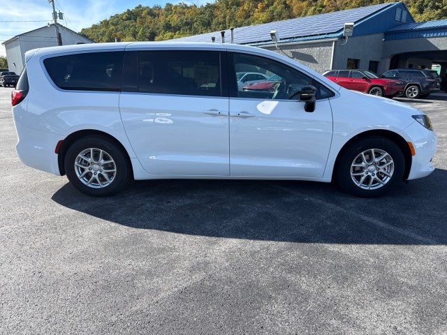 2027 Chrysler Pacifica PACIFICA LX