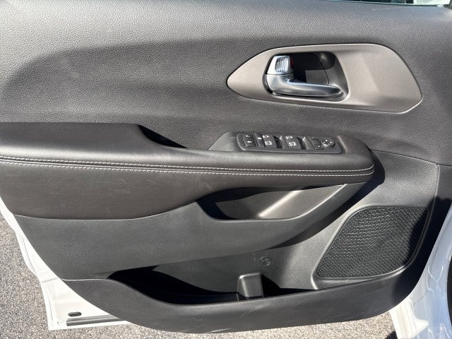 2027 Chrysler Pacifica PACIFICA LX