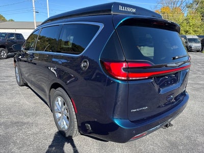 2023 Chrysler Pacifica Touring L AWD