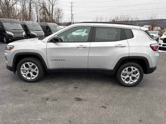 2026 Jeep Compass COMPASS LATITUDE 4X4
