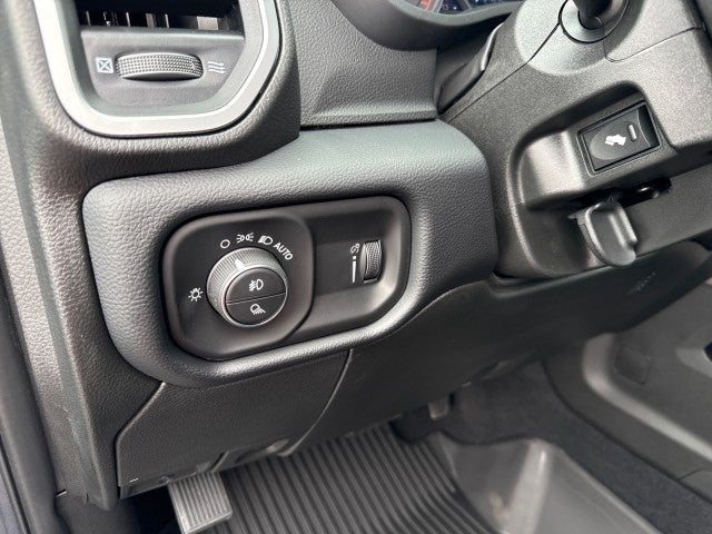 2026 RAM Ram 3500 RAM 3500 BIG HORN CREW CAB 4X4 6'4' BOX