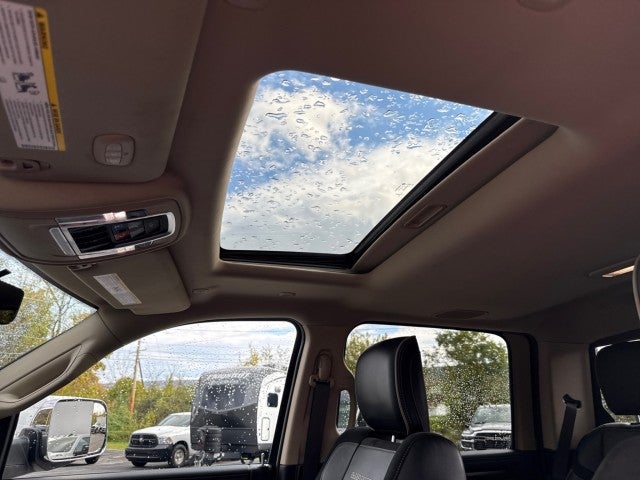 2021 RAM 3500 Laramie Crew Cab 4x4 6'4' Box