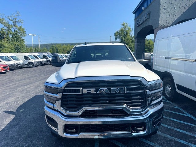 2025 RAM Ram 2500 RAM 2500 TRADESMAN CREW CAB 4X4 6'4' BOX