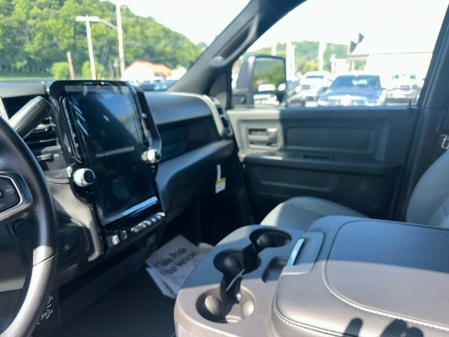 2025 RAM Ram 2500 RAM 2500 TRADESMAN CREW CAB 4X4 6'4' BOX