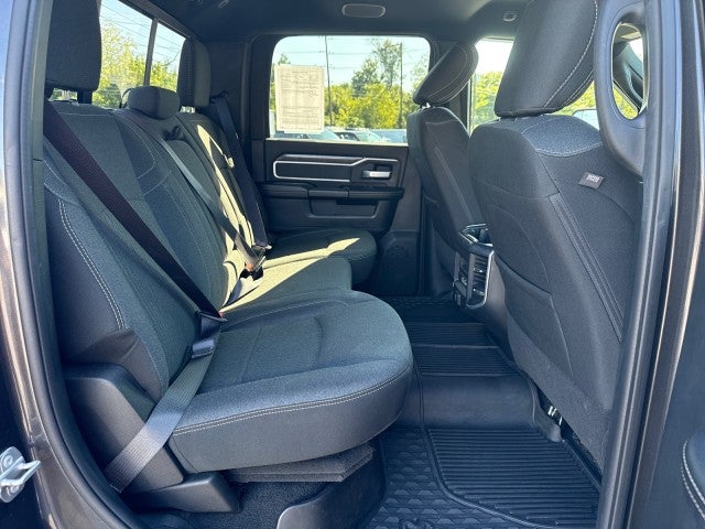 2020 RAM 2500 Big Horn Crew Cab 4x4 6'4' Box