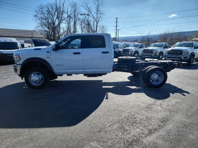 2024 RAM Ram 4500 Chassis Cab RAM 4500 SLT CHASSIS CREW CAB 4X4 60' CA