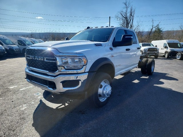 2024 RAM Ram 4500 Chassis Cab RAM 4500 SLT CHASSIS CREW CAB 4X4 60' CA