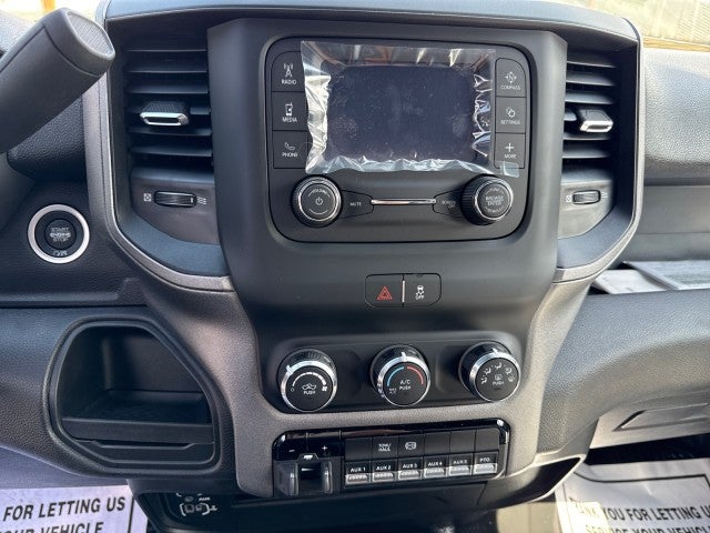 2024 RAM 5500 Chassis Tradesman/SLT