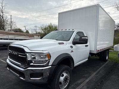2024 RAM 5500 Chassis Tradesman/SLT
