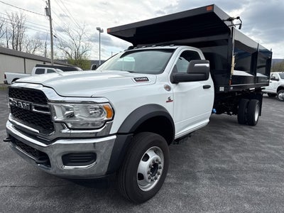 2024 RAM 5500 Chassis Tradesman/SLT