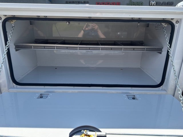 2024 RAM 5500 Chassis Tradesman/SLT