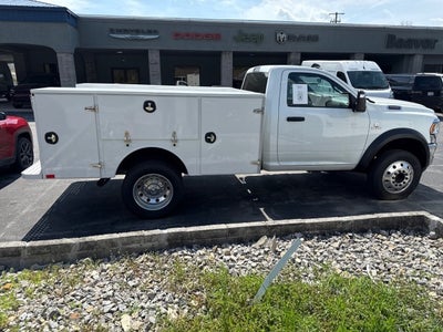 2024 RAM 5500 Chassis Tradesman/SLT