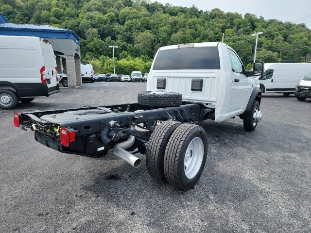 2024 RAM Ram 5500 Chassis Cab RAM 5500 TRADESMAN CHASSIS REGULAR CAB 4X4 60' CA
