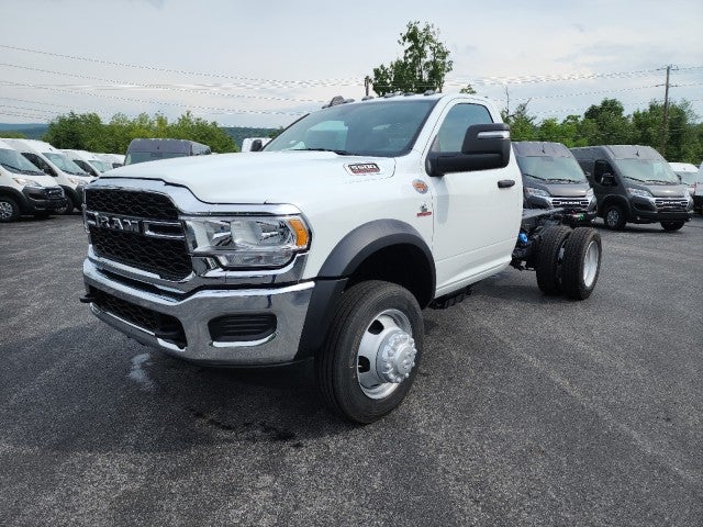 2024 RAM Ram 5500 Chassis Cab RAM 5500 TRADESMAN CHASSIS REGULAR CAB 4X4 60' CA