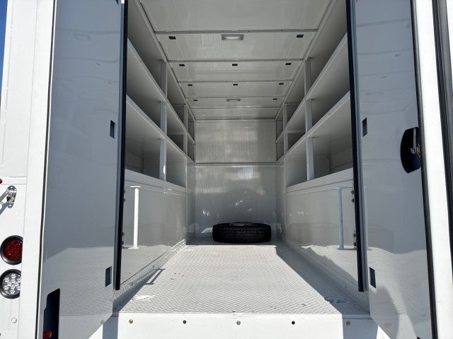 2024 RAM 5500 Chassis Tradesman/SLT