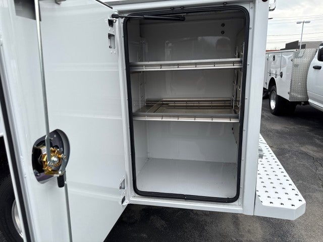 2024 RAM 5500 Chassis Tradesman/SLT